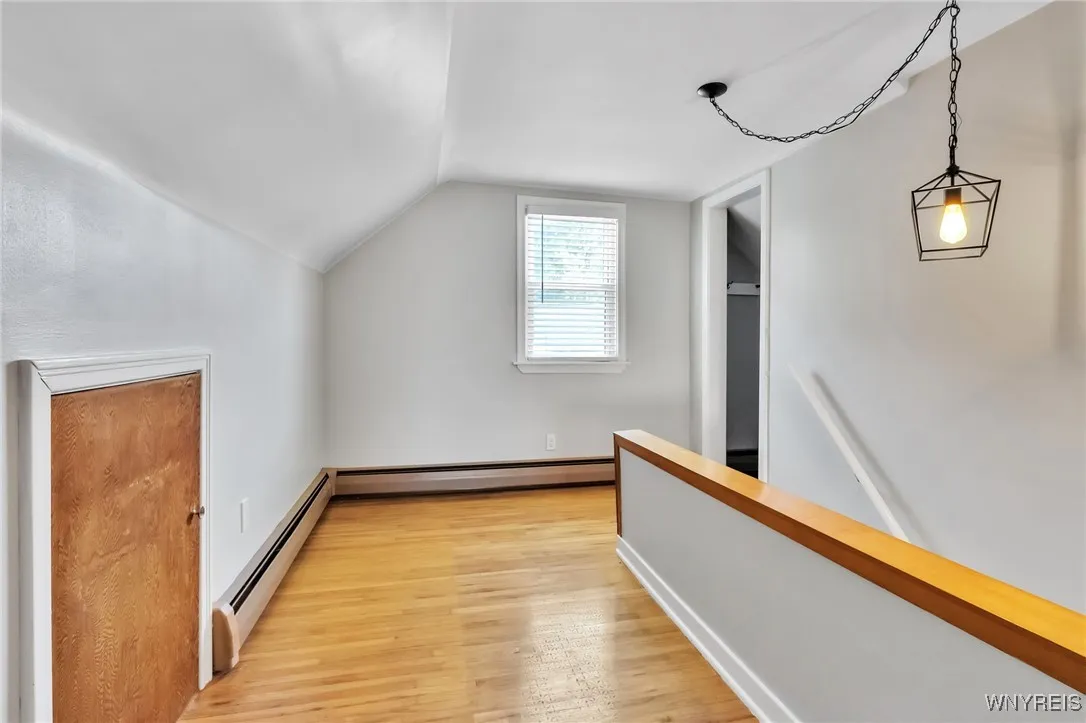 62 Warren Avenue, West Seneca, New York 14224, West Seneca, New York 14224, 4 Bedrooms Bedrooms, 7 Rooms Rooms,2 BathroomsBathrooms,Residential,For Sale,62 Warren Avenue, West Seneca, New York 14224,0,B1637506