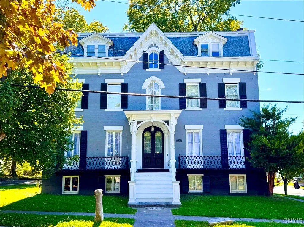 24 Grover Street, Auburn, New York 13021, Auburn, New York 13021, 5 Bedrooms Bedrooms, 10 Rooms Rooms,2 BathroomsBathrooms,Residential,Closed,24 Grover Street, Auburn, New York 13021,0,S1637972