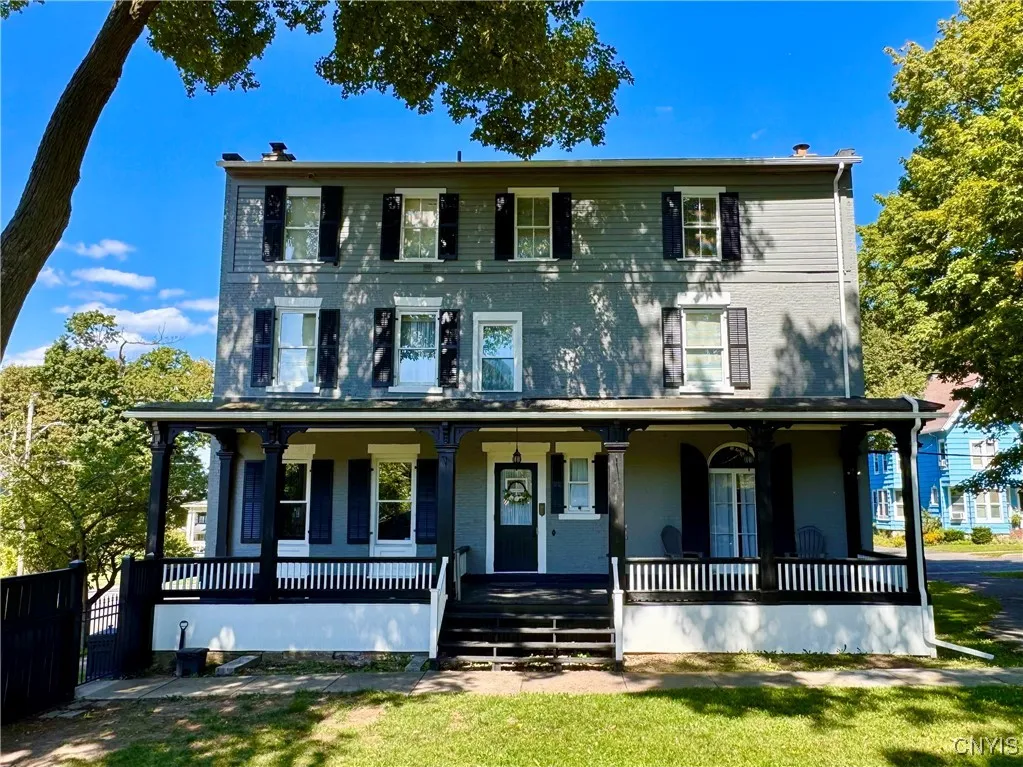 24 Grover Street, Auburn, New York 13021, Auburn, New York 13021, 5 Bedrooms Bedrooms, 10 Rooms Rooms,2 BathroomsBathrooms,Residential,Closed,24 Grover Street, Auburn, New York 13021,0,S1637972