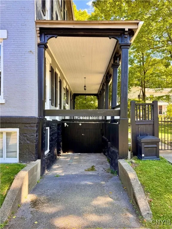 24 Grover Street, Auburn, New York 13021, Auburn, New York 13021, 5 Bedrooms Bedrooms, 10 Rooms Rooms,2 BathroomsBathrooms,Residential,Closed,24 Grover Street, Auburn, New York 13021,0,S1637972
