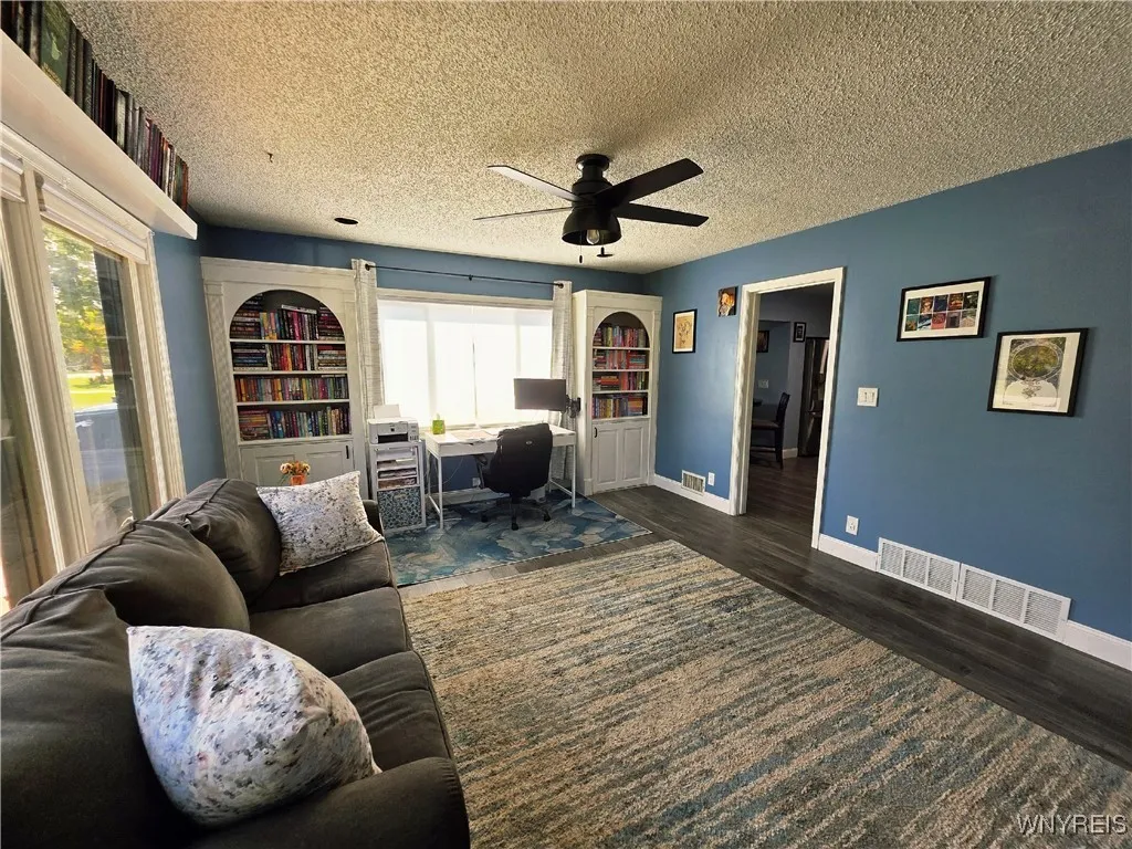646 Alt Boulevard, Grand Island, New York 14072, Grand Island, New York 14072, 3 Bedrooms Bedrooms, 6 Rooms Rooms,1 BathroomBathrooms,Residential,For Sale,646 Alt Boulevard, Grand Island, New York 14072,0,B1637728
