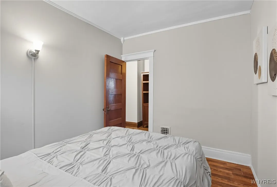 10 Russell Street, Buffalo, New York 14214, Buffalo, New York 14214, 4 Bedrooms Bedrooms, ,2 BathroomsBathrooms,Residential,For Sale,10 Russell Street, Buffalo, New York 14214,0,B1631457