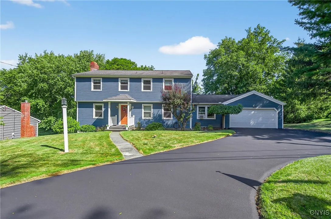 126 Pine Ridge Road, Manlius, New York 13066, Manlius, New York 13066, 4 Bedrooms Bedrooms, 8 Rooms Rooms,2 BathroomsBathrooms,Residential,Closed,126 Pine Ridge Road, Manlius, New York 13066,0,S1637947