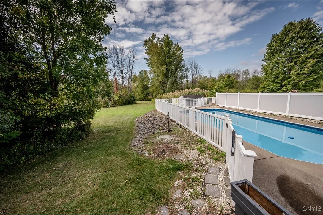 147 Ben Bar Circle, Whitestown, New York 13492, Whitestown, New York 13492, 4 Bedrooms Bedrooms, 11 Rooms Rooms,2 BathroomsBathrooms,Residential,For Sale,147 Ben Bar Circle, Whitestown, New York 13492,0,S1637957