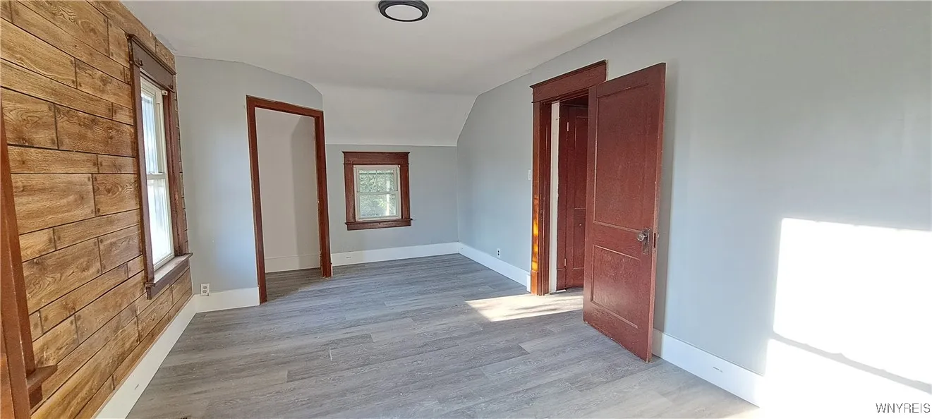 260 70th Street, Niagara Falls, New York 14304, Niagara Falls, New York 14304, 2 Bedrooms Bedrooms, 6 Rooms Rooms,1 BathroomBathrooms,Residential,For Sale,260 70th Street, Niagara Falls, New York 14304,0,B1637958