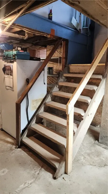 63 Pre Emption Road, Benton, New York 14415, Benton, New York 14415, 4 Bedrooms Bedrooms, 9 Rooms Rooms,1 BathroomBathrooms,Residential,For Sale,63 Pre Emption Road, Benton, New York 14415,0,R1636798