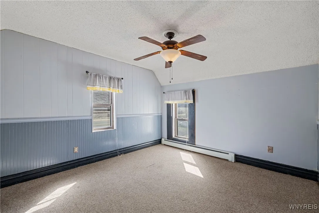 196 Robinson Street, North Tonawanda, New York 141, North Tonawanda, New York 14120, 3 Bedrooms Bedrooms, 3 Rooms Rooms,1 BathroomBathrooms,Residential,For Sale,196 Robinson Street, North Tonawanda, New York 141,0,B1637955