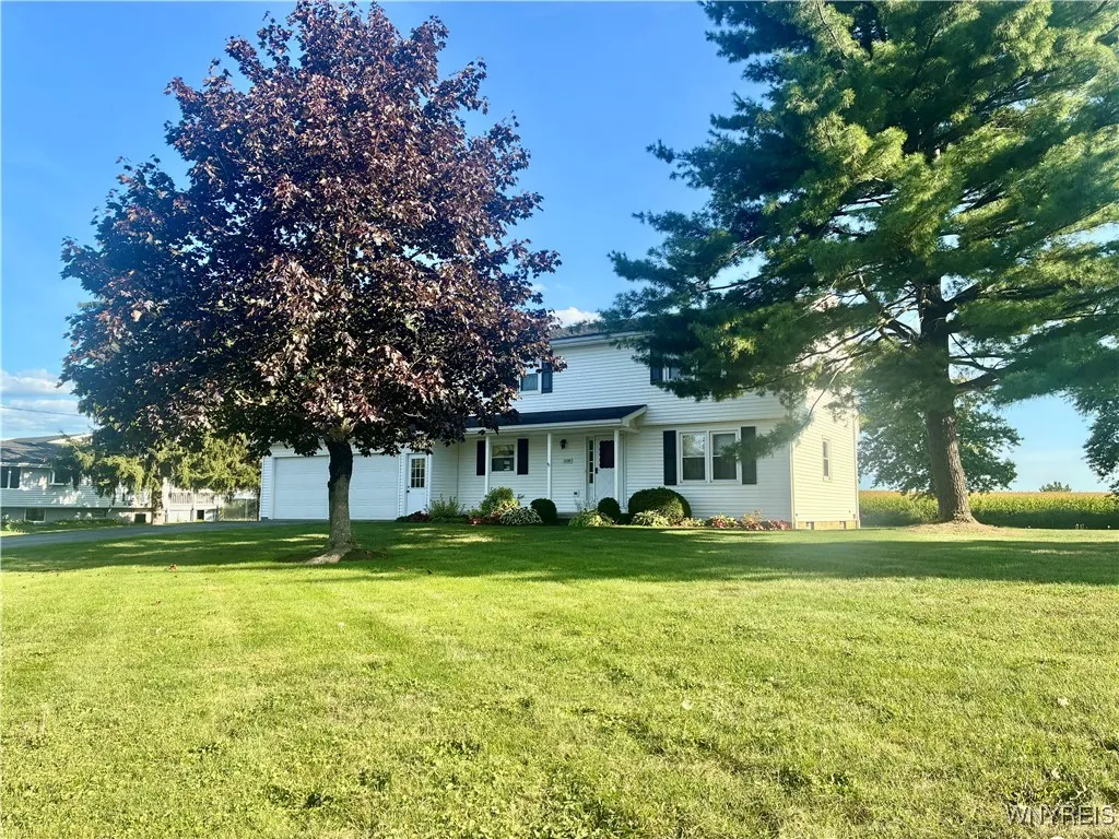 12133 Clinton Street, Marilla, New York 14004, Marilla, New York 14004, 4 Bedrooms Bedrooms, 7 Rooms Rooms,1 BathroomBathrooms,Residential,Closed,12133 Clinton Street, Marilla, New York 14004,0,B1637451