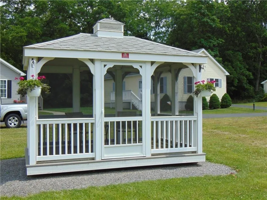 6 Spruce, Benton, New York 14527, Benton, New York 14527, 2 Bedrooms Bedrooms, 5 Rooms Rooms,1 BathroomBathrooms,Residential,Closed,6 Spruce, Benton, New York 14527,0,R1638002