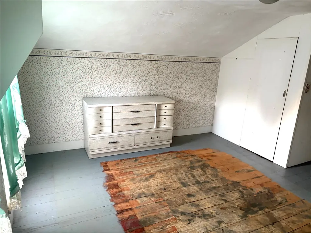 33 West W Williams St Street, Waterloo, New York 1, Waterloo, New York 13165, 3 Bedrooms Bedrooms, 6 Rooms Rooms,1 BathroomBathrooms,Residential,For Sale,33 West W Williams St Street, Waterloo, New York 1,0,R1638050