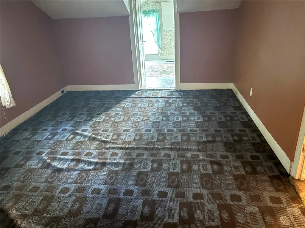 33 West W Williams St Street, Waterloo, New York 1, Waterloo, New York 13165, 3 Bedrooms Bedrooms, 6 Rooms Rooms,1 BathroomBathrooms,Residential,For Sale,33 West W Williams St Street, Waterloo, New York 1,0,R1638050