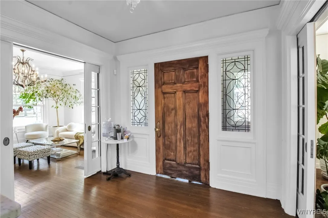 142 Bidwell Parkway, Buffalo, New York 14222, Buffalo, New York 14222, 4 Bedrooms Bedrooms, 12 Rooms Rooms,1 BathroomBathrooms,Residential,For Sale,142 Bidwell Parkway, Buffalo, New York 14222,0,B1638057
