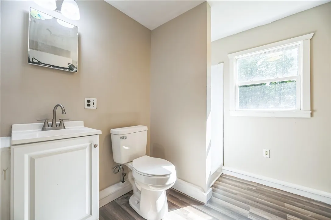 560 County Highway 112, Gloversville, New York 120, New York 12078, 3 Bedrooms Bedrooms, 5 Rooms Rooms,1 BathroomBathrooms,Residential,For Sale,560 County Highway 112, Gloversville, New York 120,0,R1638151