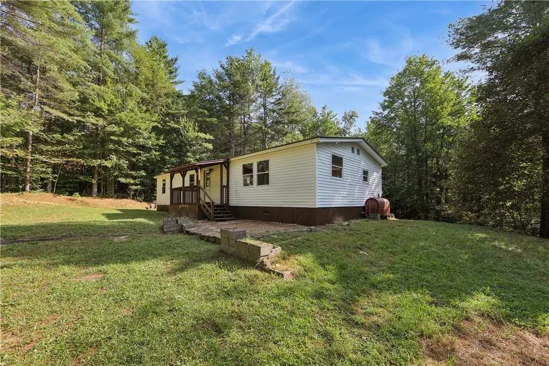 560 County Highway 112, Gloversville, New York 120, New York 12078, 3 Bedrooms Bedrooms, 5 Rooms Rooms,1 BathroomBathrooms,Residential,For Sale,560 County Highway 112, Gloversville, New York 120,0,R1638151