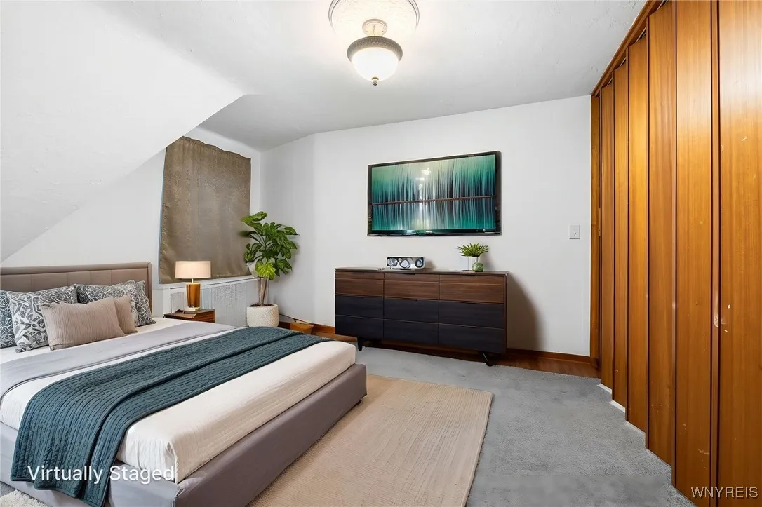 3031 Lewiston Road, Niagara Falls, New York 14305, Niagara Falls, New York 14305, 4 Bedrooms Bedrooms, 15 Rooms Rooms,2 BathroomsBathrooms,Residential,For Sale,3031 Lewiston Road, Niagara Falls, New York 14305,0,B1637460