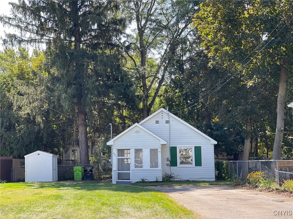 429 Earl Avenue, Oneida, New York 13421, Oneida, New York 13421, 1 Bedroom Bedrooms, 3 Rooms Rooms,1 BathroomBathrooms,Residential,Closed,429 Earl Avenue, Oneida, New York 13421,0,S1638017