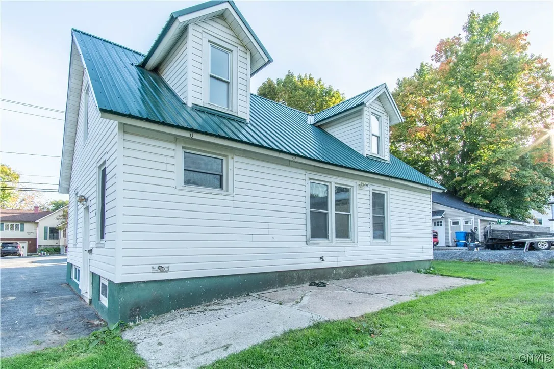 86 1/2 Champion Street, Champion, New York 13619, Champion, New York 13619, 3 Bedrooms Bedrooms, 6 Rooms Rooms,1 BathroomBathrooms,Residential,Closed,86 1/2 Champion Street, Champion, New York 13619,0,S1636532