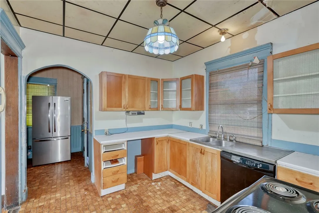 1021 Gravel Road, Webster, New York 14580, Webster, New York 14580, 3 Bedrooms Bedrooms, 7 Rooms Rooms,1 BathroomBathrooms,Residential,Closed,1021 Gravel Road, Webster, New York 14580,0,R1638142