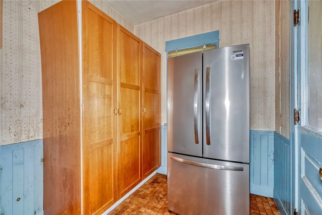 1021 Gravel Road, Webster, New York 14580, Webster, New York 14580, 3 Bedrooms Bedrooms, 7 Rooms Rooms,1 BathroomBathrooms,Residential,Closed,1021 Gravel Road, Webster, New York 14580,0,R1638142