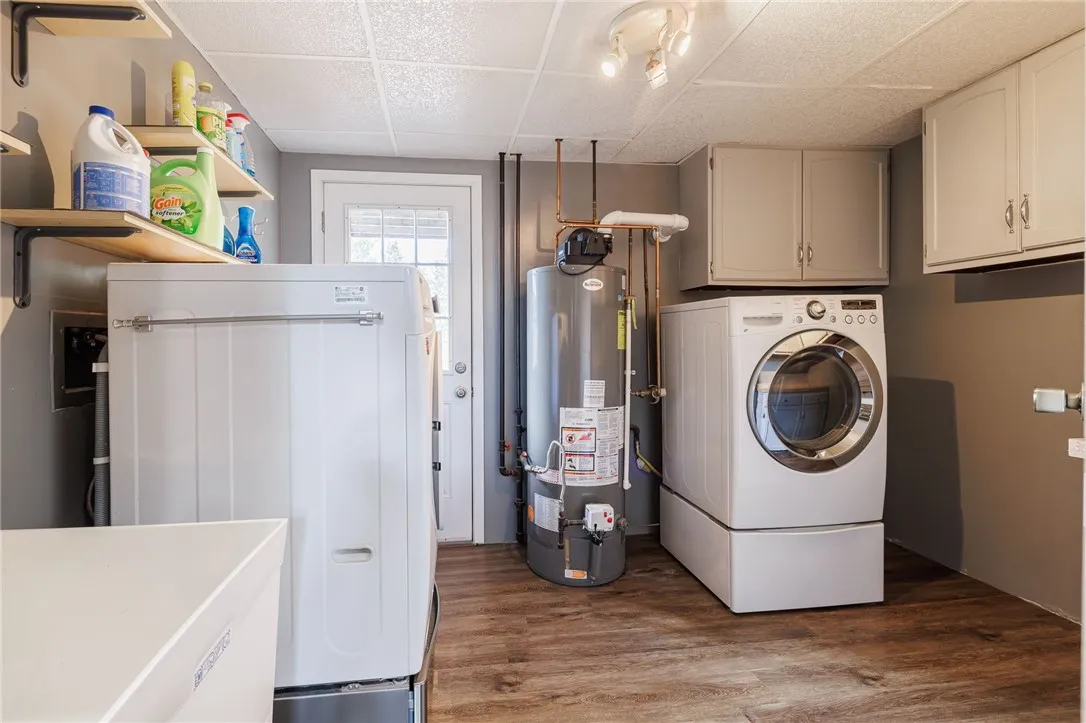 Lower level laundry room