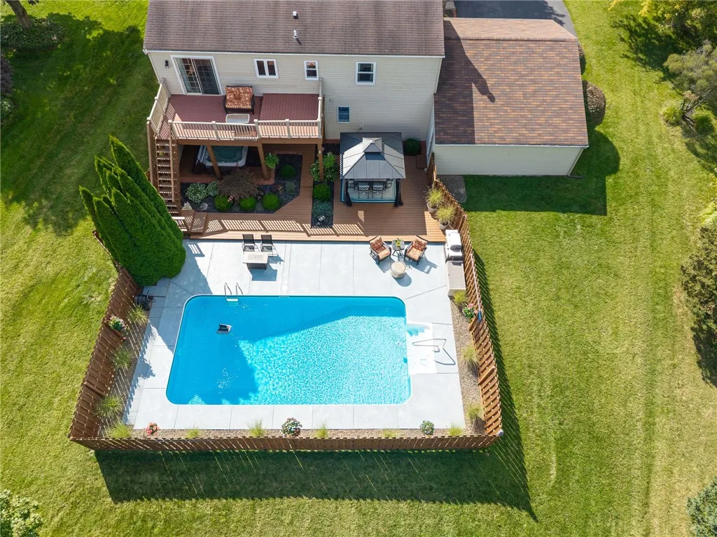 300 Pine Boulevard, Arcadia, New York 14513, Arcadia, New York 14513, 4 Bedrooms Bedrooms, 7 Rooms Rooms,2 BathroomsBathrooms,Residential,Closed,300 Pine Boulevard, Arcadia, New York 14513,0,R1637658