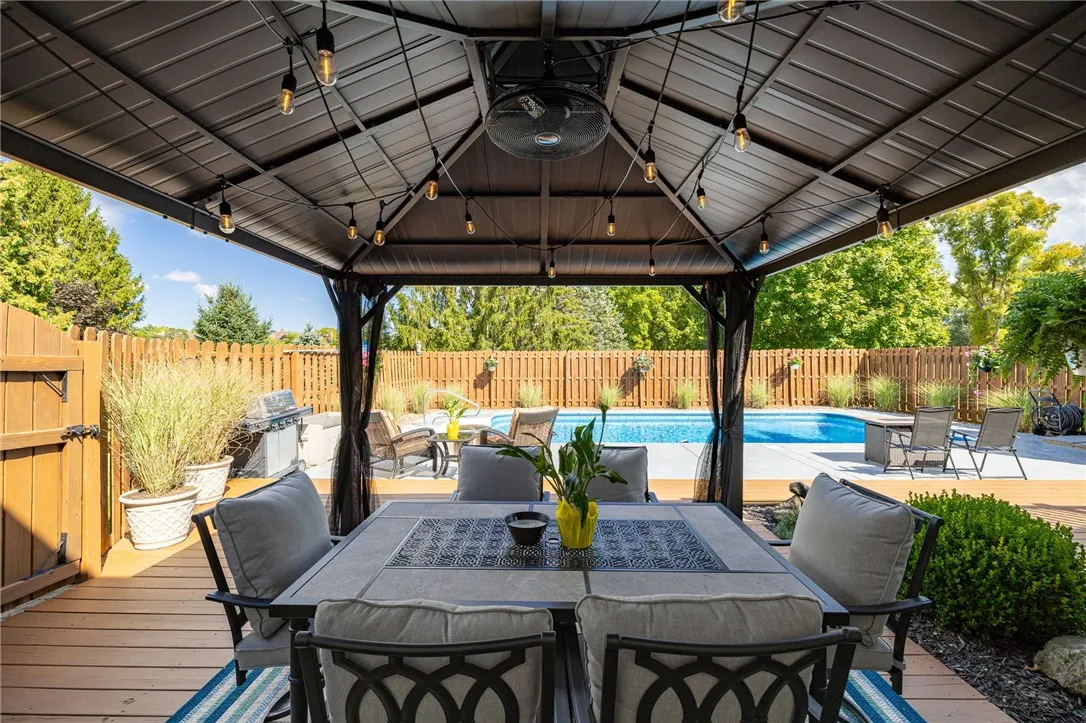 300 Pine Boulevard, Arcadia, New York 14513, Arcadia, New York 14513, 4 Bedrooms Bedrooms, 7 Rooms Rooms,2 BathroomsBathrooms,Residential,Closed,300 Pine Boulevard, Arcadia, New York 14513,0,R1637658