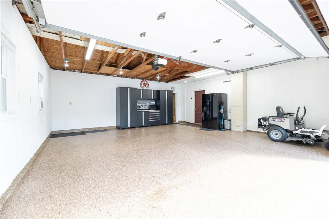 300 Pine Boulevard, Arcadia, New York 14513, Arcadia, New York 14513, 4 Bedrooms Bedrooms, 7 Rooms Rooms,2 BathroomsBathrooms,Residential,Closed,300 Pine Boulevard, Arcadia, New York 14513,0,R1637658