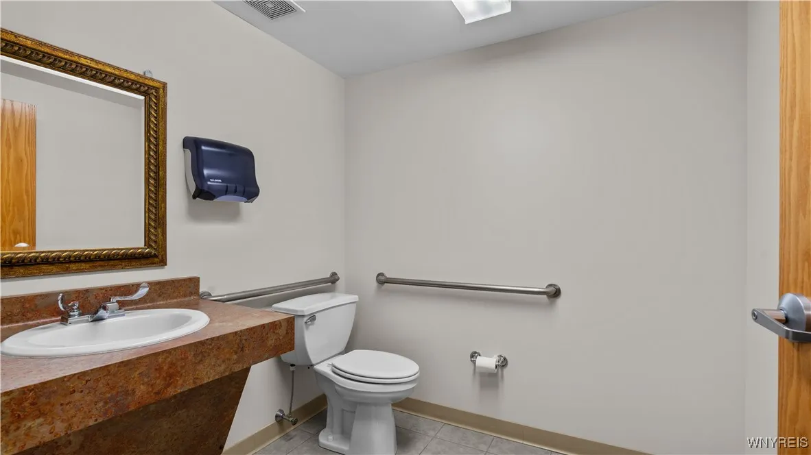 2533 Sheridan Drive, Tonawanda, New York 14150, Tonawanda, New York 14150, ,Commercial Sale,For Sale,2533 Sheridan Drive, Tonawanda, New York 14150,0,B1638156