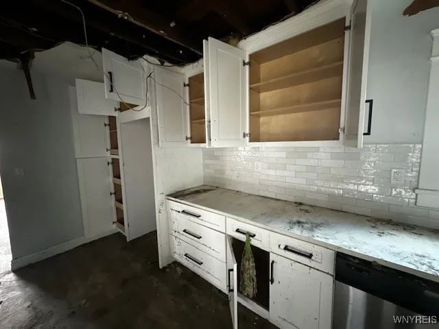 611 Marilla Street, Buffalo, New York 14220, Buffalo, New York 14220, 3 Bedrooms Bedrooms, 8 Rooms Rooms,1 BathroomBathrooms,Residential,Closed,611 Marilla Street, Buffalo, New York 14220,0,B1638252