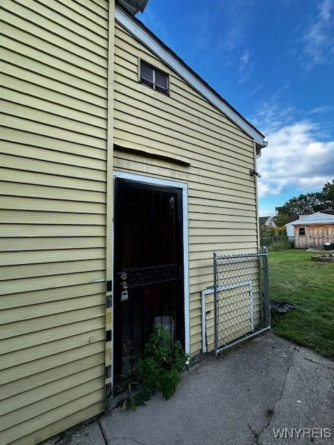 611 Marilla Street, Buffalo, New York 14220, Buffalo, New York 14220, 3 Bedrooms Bedrooms, 8 Rooms Rooms,1 BathroomBathrooms,Residential,Closed,611 Marilla Street, Buffalo, New York 14220,0,B1638252