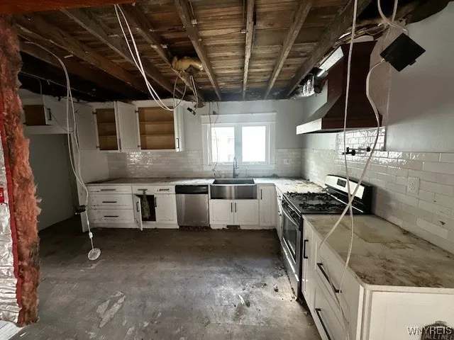 611 Marilla Street, Buffalo, New York 14220, Buffalo, New York 14220, 3 Bedrooms Bedrooms, 8 Rooms Rooms,1 BathroomBathrooms,Residential,Closed,611 Marilla Street, Buffalo, New York 14220,0,B1638252