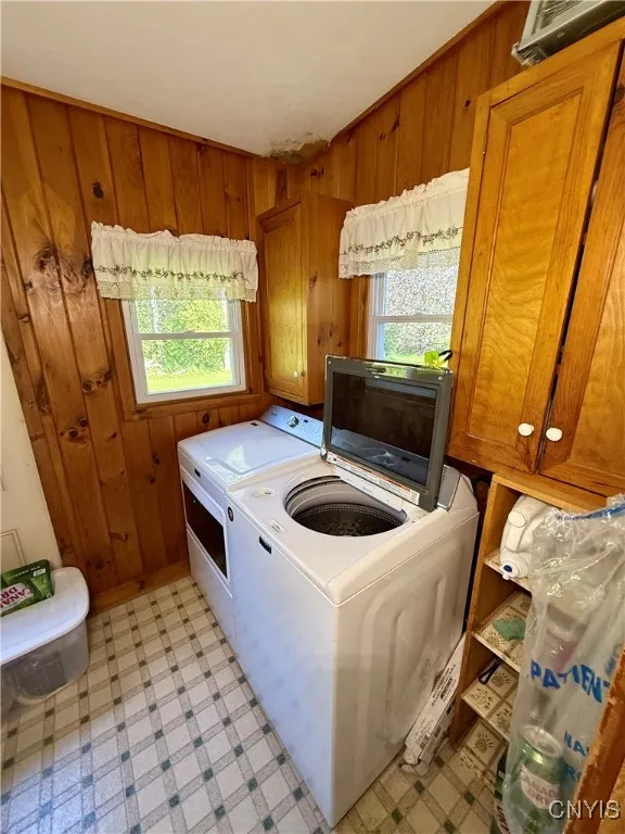 2594 School Street, Cazenovia, New York 13122, Cazenovia, New York 13122, 2 Bedrooms Bedrooms, 9 Rooms Rooms,1 BathroomBathrooms,Residential,Closed,2594 School Street, Cazenovia, New York 13122,0,S1637482