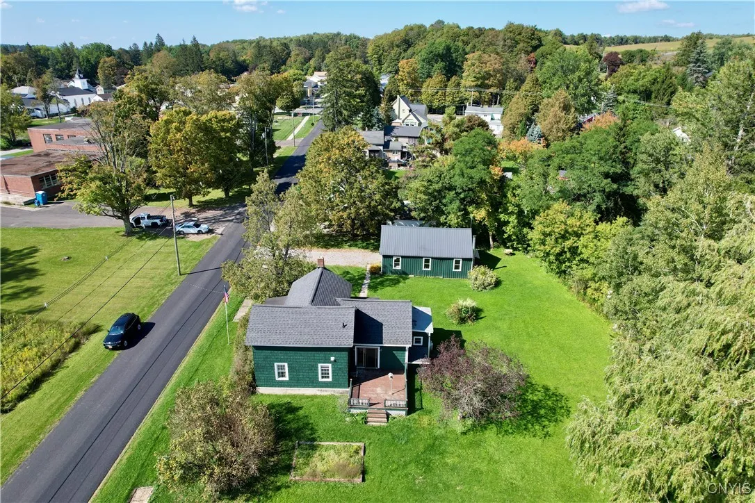 2594 School Street, Cazenovia, New York 13122, Cazenovia, New York 13122, 2 Bedrooms Bedrooms, 9 Rooms Rooms,1 BathroomBathrooms,Residential,Closed,2594 School Street, Cazenovia, New York 13122,0,S1637482