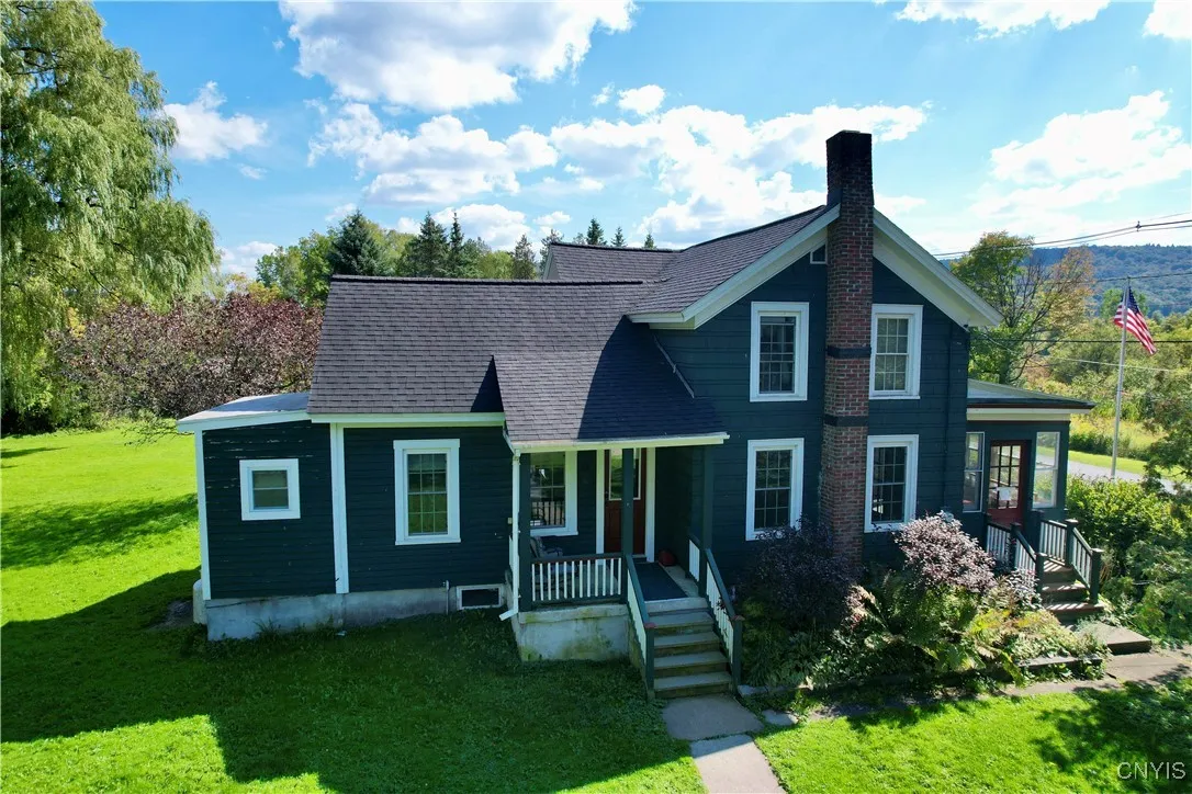 2594 School Street, Cazenovia, New York 13122, Cazenovia, New York 13122, 2 Bedrooms Bedrooms, 9 Rooms Rooms,1 BathroomBathrooms,Residential,Closed,2594 School Street, Cazenovia, New York 13122,0,S1637482