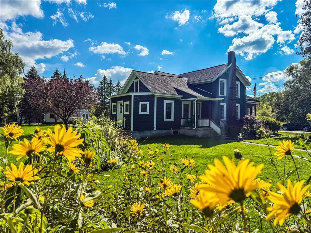 2594 School Street, Cazenovia, New York 13122, Cazenovia, New York 13122, 2 Bedrooms Bedrooms, 9 Rooms Rooms,1 BathroomBathrooms,Residential,Closed,2594 School Street, Cazenovia, New York 13122,0,S1637482