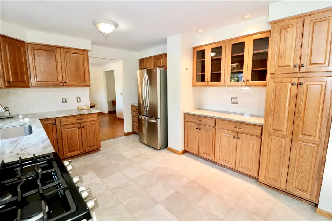 64 Coleman Avenue, Ogden, New York 14559, Ogden, New York 14559, 4 Bedrooms Bedrooms, 7 Rooms Rooms,2 BathroomsBathrooms,Residential,Closed,64 Coleman Avenue, Ogden, New York 14559,0,R1637707