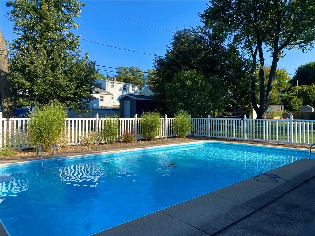 64 Coleman Avenue, Ogden, New York 14559, Ogden, New York 14559, 4 Bedrooms Bedrooms, 7 Rooms Rooms,2 BathroomsBathrooms,Residential,Closed,64 Coleman Avenue, Ogden, New York 14559,0,R1637707