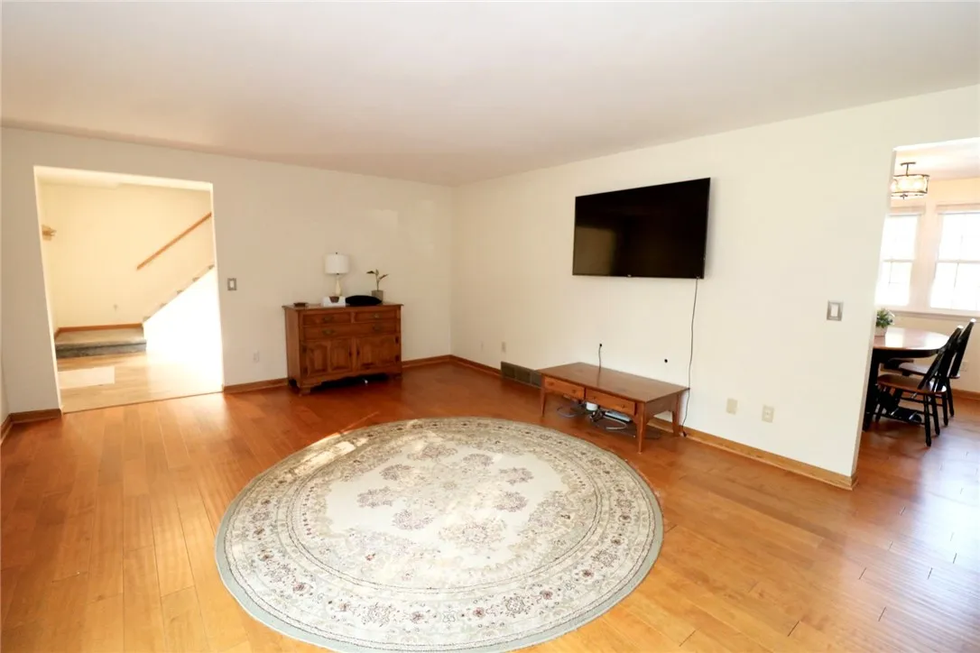 64 Coleman Avenue, Ogden, New York 14559, Ogden, New York 14559, 4 Bedrooms Bedrooms, 7 Rooms Rooms,2 BathroomsBathrooms,Residential,Closed,64 Coleman Avenue, Ogden, New York 14559,0,R1637707