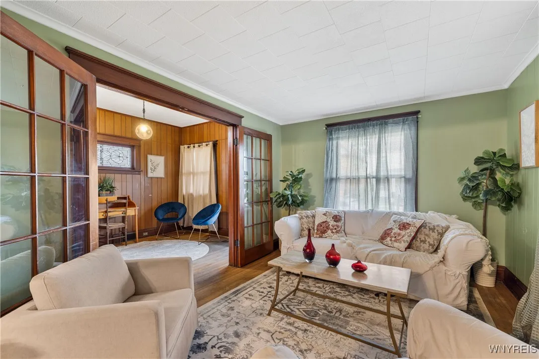 601 Spruce Avenue, Niagara Falls, New York 14301, Niagara Falls, New York 14301, 4 Bedrooms Bedrooms, 11 Rooms Rooms,3 BathroomsBathrooms,Residential,Closed,601 Spruce Avenue, Niagara Falls, New York 14301,0,B1638033