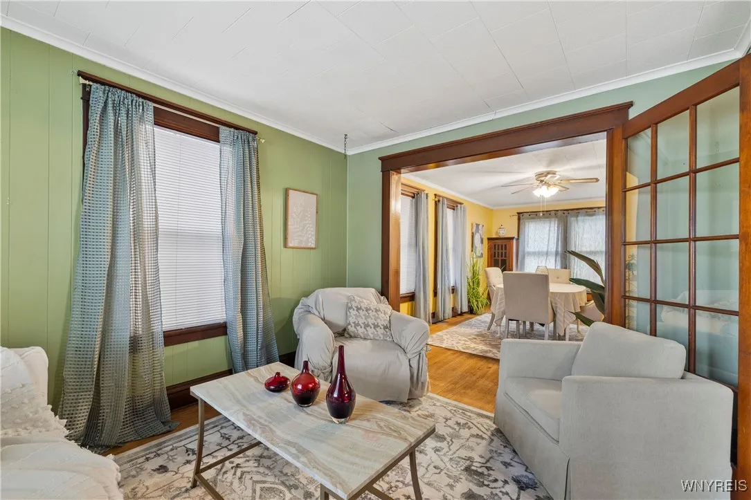 601 Spruce Avenue, Niagara Falls, New York 14301, Niagara Falls, New York 14301, 4 Bedrooms Bedrooms, 11 Rooms Rooms,3 BathroomsBathrooms,Residential,Closed,601 Spruce Avenue, Niagara Falls, New York 14301,0,B1638033