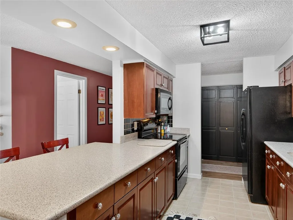 gorgeous cherry stained cabinets