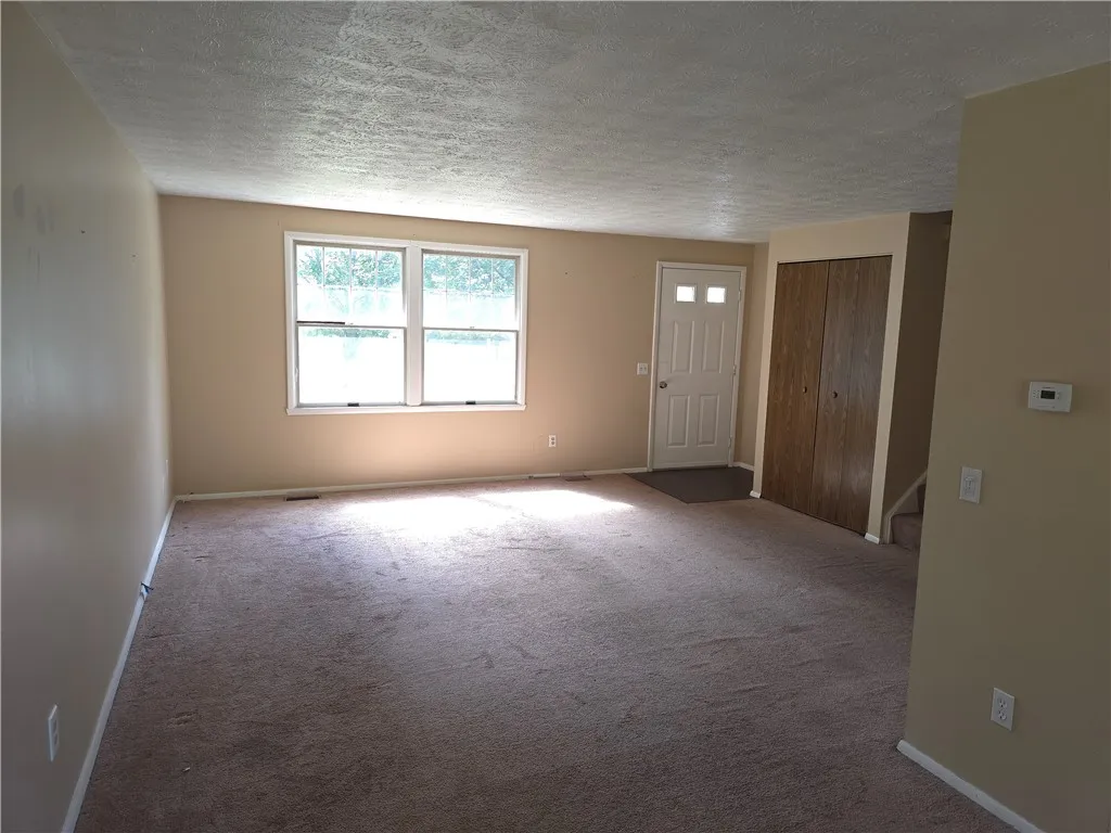 129 Covered Wagon, Henrietta, New York 14586, Henrietta, New York 14586, 3 Bedrooms Bedrooms, 6 Rooms Rooms,2 BathroomsBathrooms,Residential Lease,Closed,129 Covered Wagon, Henrietta, New York 14586,0,R1637754