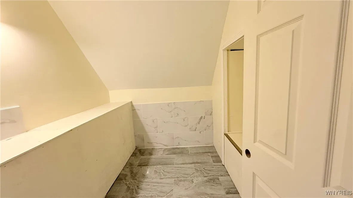 37 Alsace Avenue, Buffalo, New York 14220, Buffalo, New York 14220, 6 Bedrooms Bedrooms, 8 Rooms Rooms,2 BathroomsBathrooms,Residential,For Sale,37 Alsace Avenue, Buffalo, New York 14220,0,B1637848