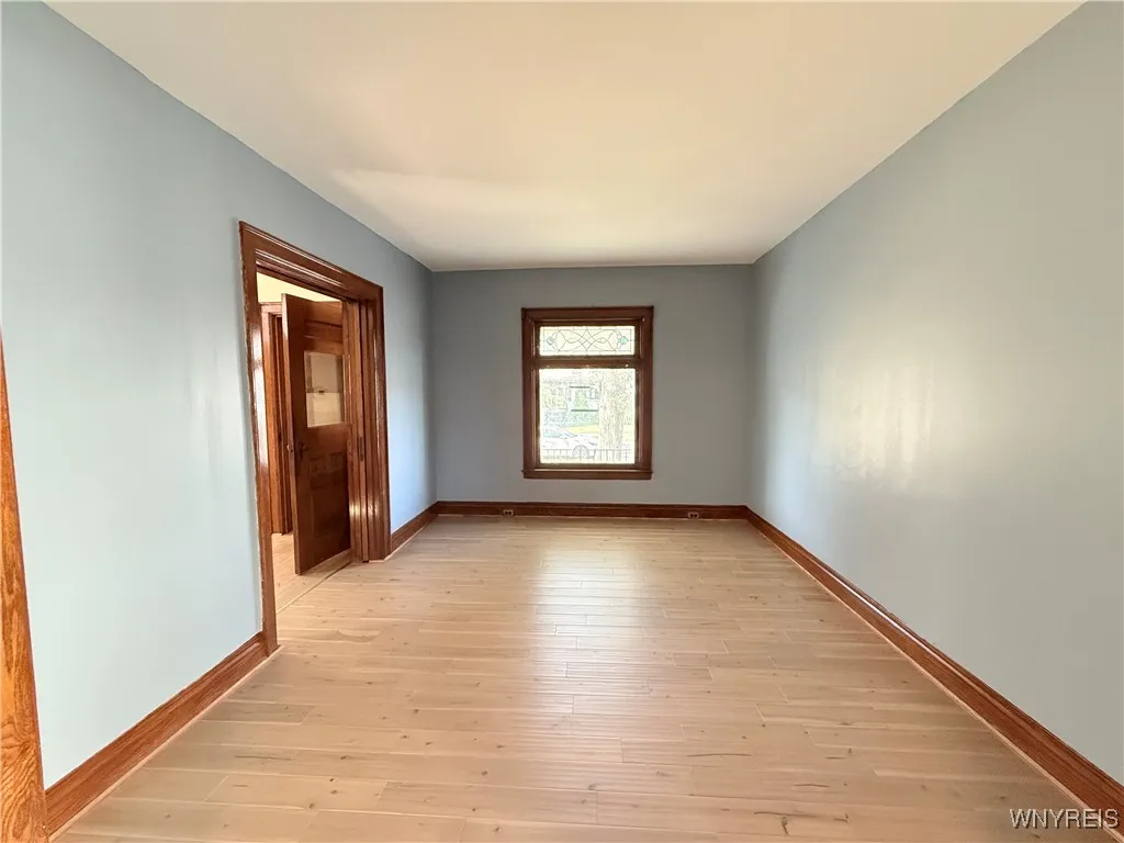 37 Alsace Avenue, Buffalo, New York 14220, Buffalo, New York 14220, 6 Bedrooms Bedrooms, 8 Rooms Rooms,2 BathroomsBathrooms,Residential,For Sale,37 Alsace Avenue, Buffalo, New York 14220,0,B1637848