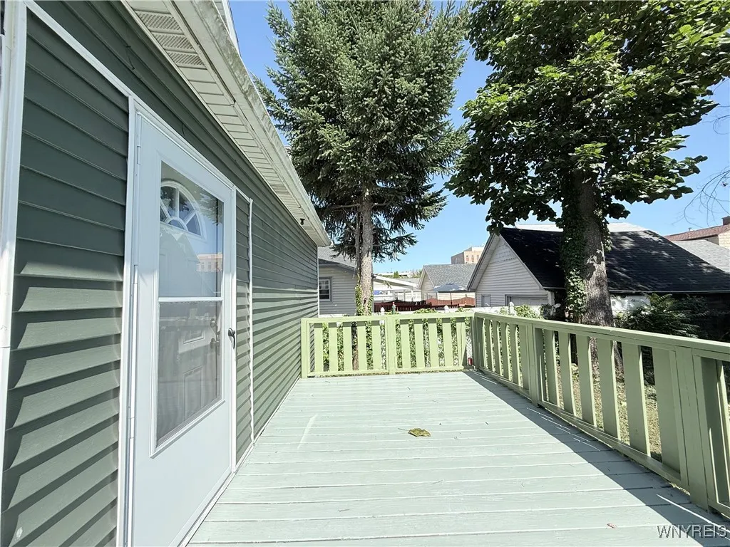37 Alsace Avenue, Buffalo, New York 14220, Buffalo, New York 14220, 6 Bedrooms Bedrooms, 8 Rooms Rooms,2 BathroomsBathrooms,Residential,For Sale,37 Alsace Avenue, Buffalo, New York 14220,0,B1637848