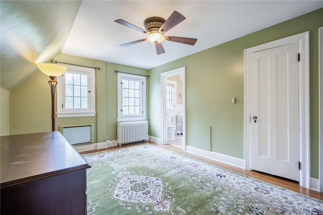 Bedroom 4 has an ensuite full bath