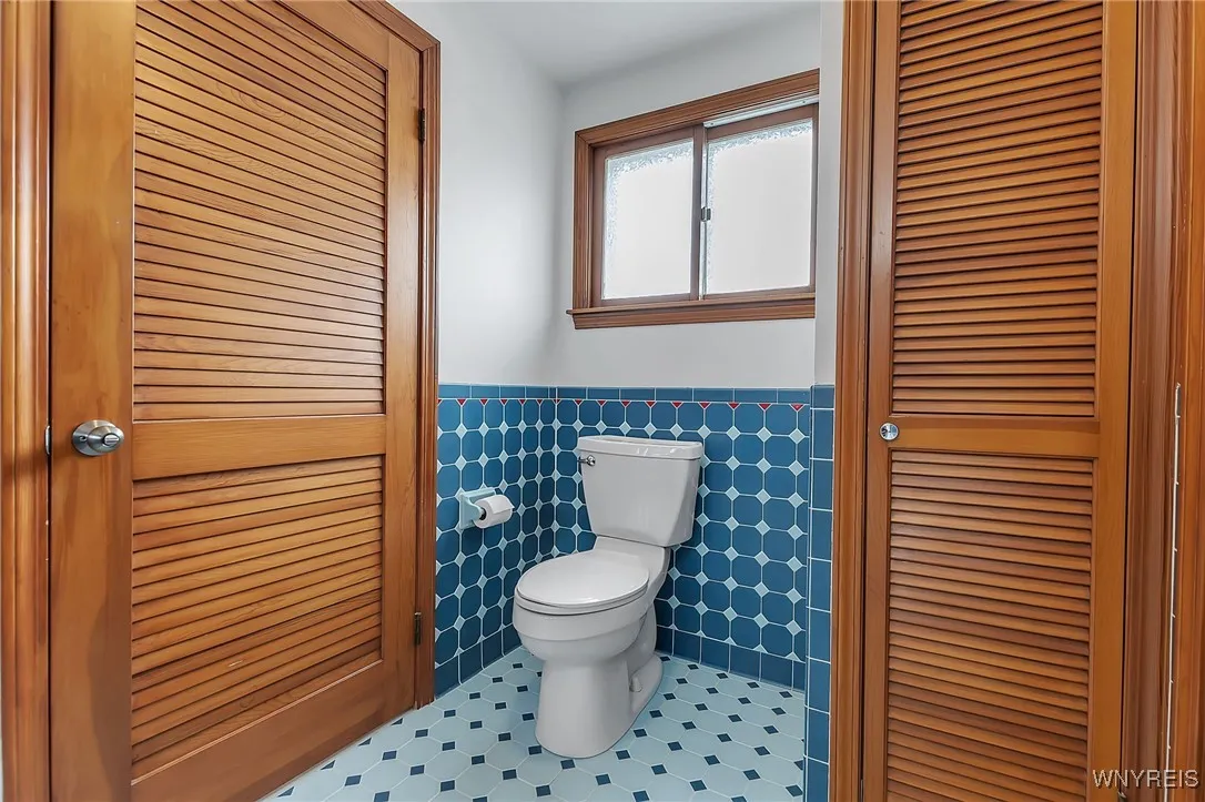 216 Coventry Road, Tonawanda, New York 14217, Tonawanda, New York 14217, 4 Bedrooms Bedrooms, 8 Rooms Rooms,2 BathroomsBathrooms,Residential,Closed,216 Coventry Road, Tonawanda, New York 14217,0,B1638157