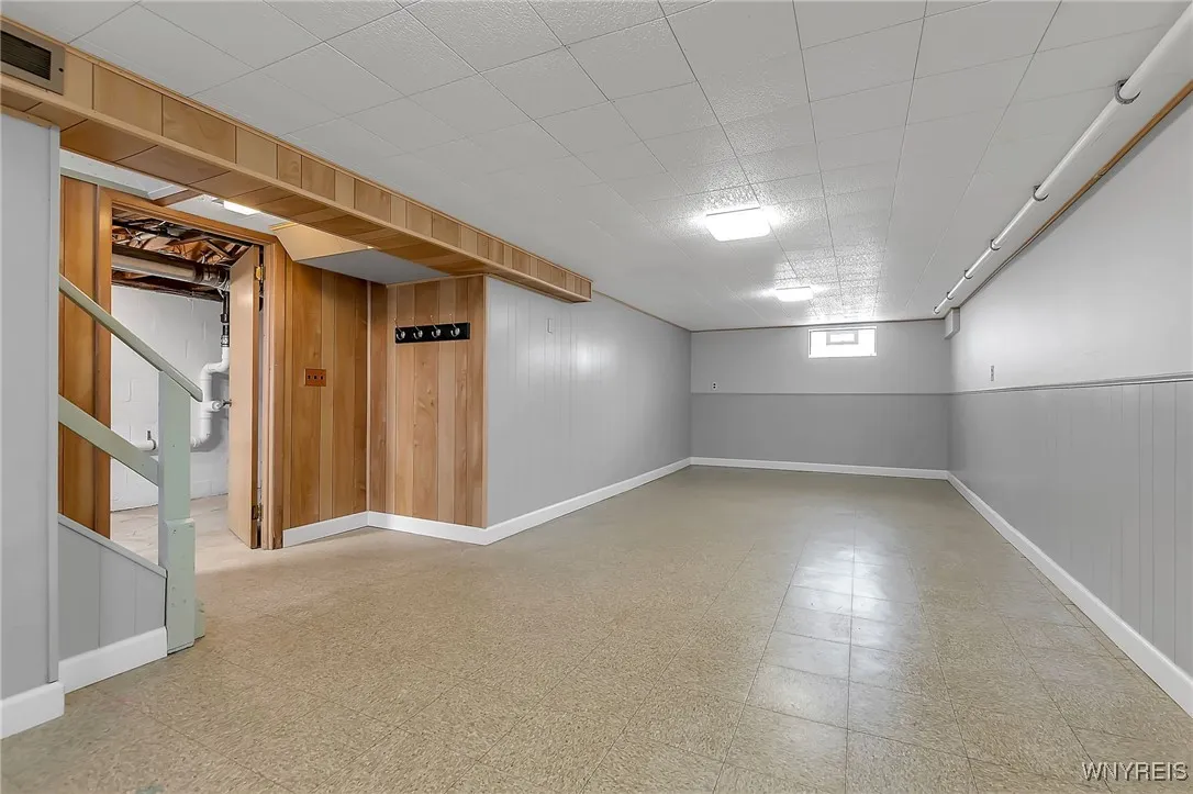 216 Coventry Road, Tonawanda, New York 14217, Tonawanda, New York 14217, 4 Bedrooms Bedrooms, 8 Rooms Rooms,2 BathroomsBathrooms,Residential,Closed,216 Coventry Road, Tonawanda, New York 14217,0,B1638157