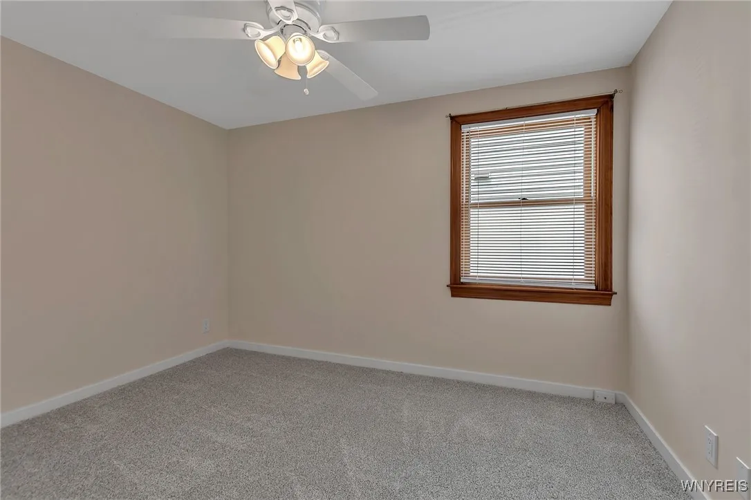 216 Coventry Road, Tonawanda, New York 14217, Tonawanda, New York 14217, 4 Bedrooms Bedrooms, 8 Rooms Rooms,2 BathroomsBathrooms,Residential,Closed,216 Coventry Road, Tonawanda, New York 14217,0,B1638157