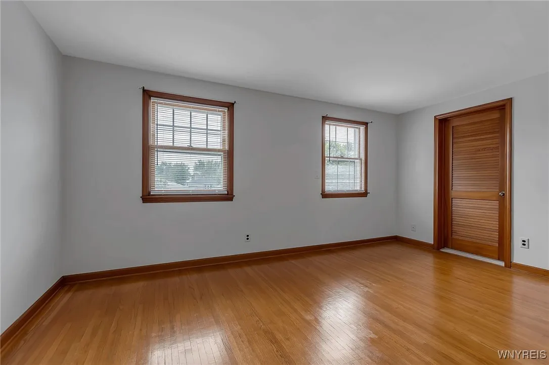 216 Coventry Road, Tonawanda, New York 14217, Tonawanda, New York 14217, 4 Bedrooms Bedrooms, 8 Rooms Rooms,2 BathroomsBathrooms,Residential,Closed,216 Coventry Road, Tonawanda, New York 14217,0,B1638157